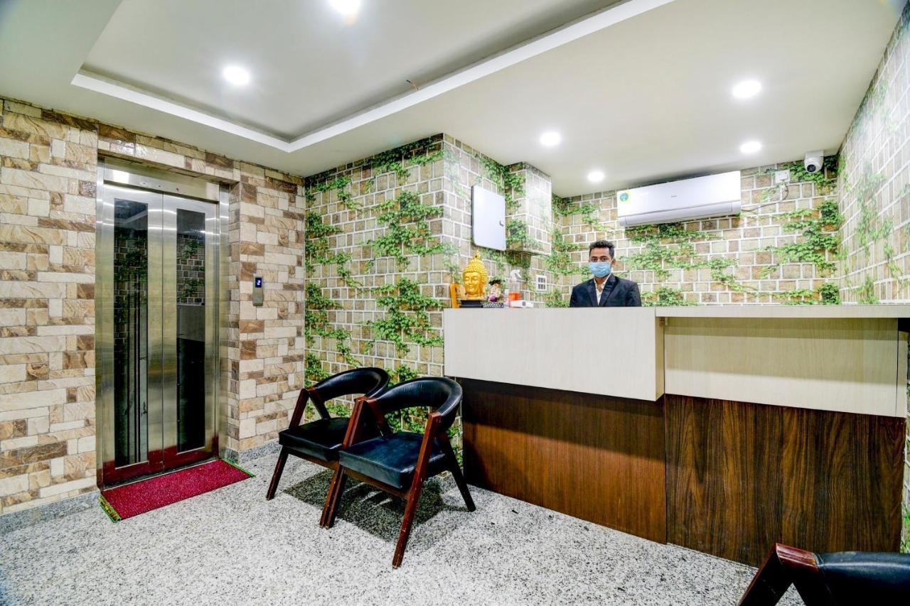 غاواهاتي Collection O 73981 Imperial Inn المظهر الخارجي الصورة
