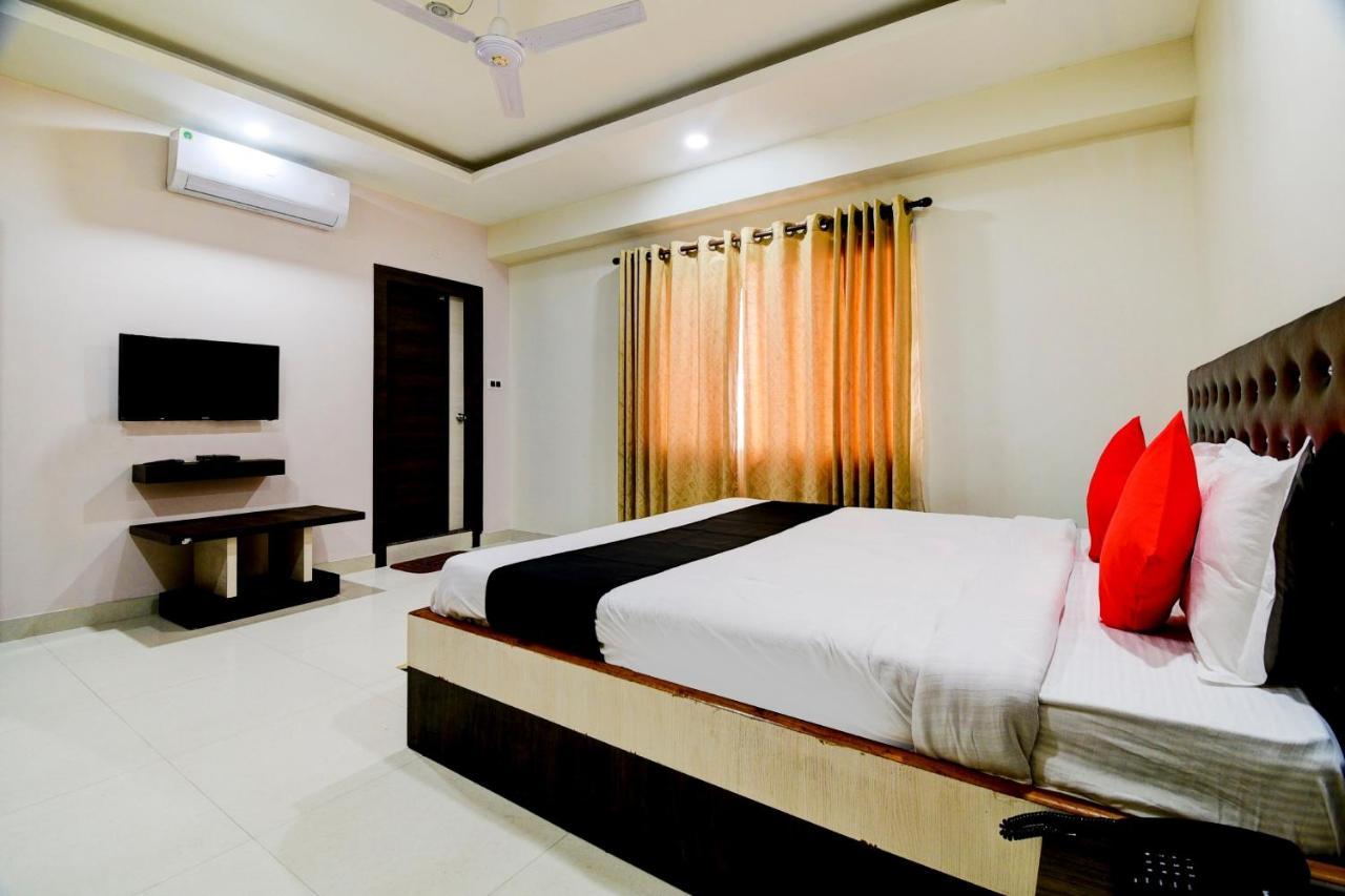 غاواهاتي Collection O 73981 Imperial Inn المظهر الخارجي الصورة